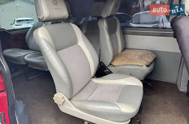 Минивэн Volkswagen Transporter 2005 в 