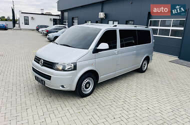 Минивэн Volkswagen Transporter 2009 в 