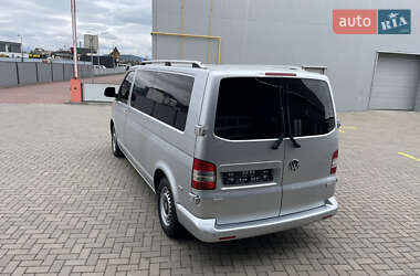 Минивэн Volkswagen Transporter 2009 в 