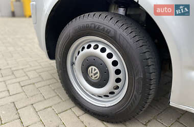 Минивэн Volkswagen Transporter 2009 в 