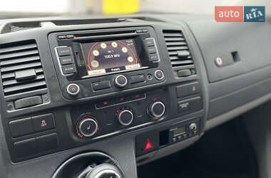 Минивэн Volkswagen Transporter 2009 в 