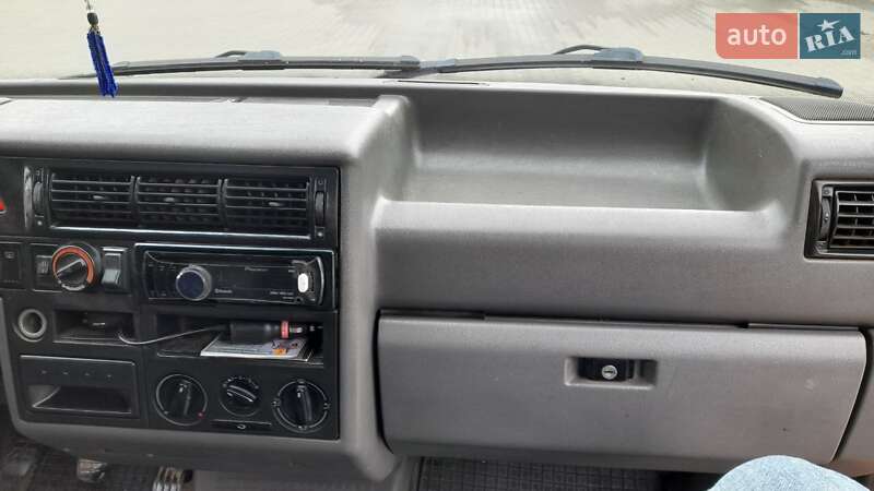 Минивэн Volkswagen Transporter 2000 в Тернополе