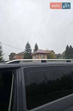 Минивэн Volkswagen Transporter 2020 в 