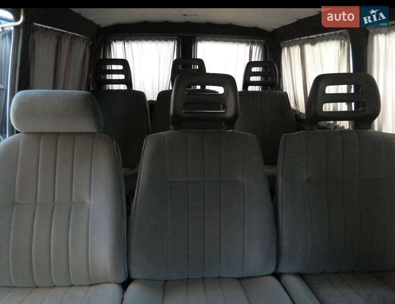 Минивэн Volkswagen Transporter 2000 в Яремче