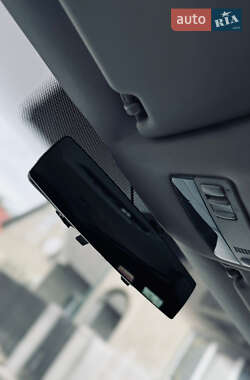 Минивэн Volkswagen Transporter 2010 в 