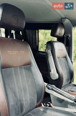 Минивэн Volkswagen Transporter 2010 в 