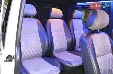 Минивэн Volkswagen Transporter 2007 в 