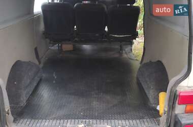 Минивэн Volkswagen Transporter 2000 в 