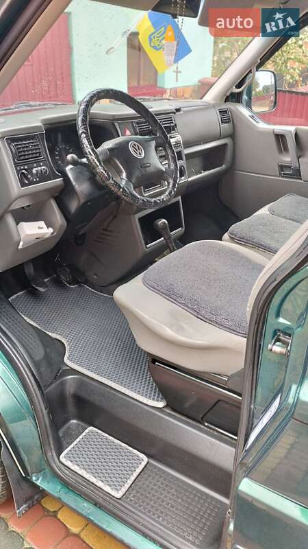 Мінівен Volkswagen Transporter 2002 в Бучачі
