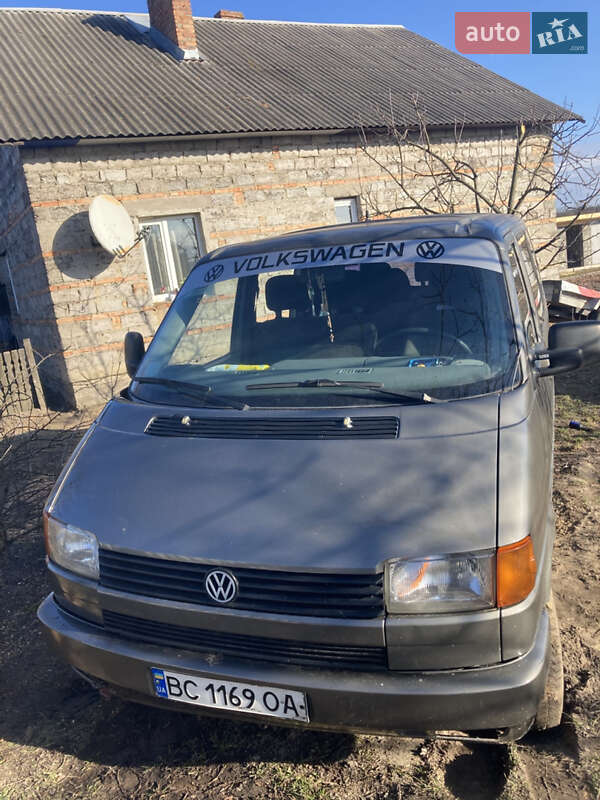 Минивэн Volkswagen Transporter 1994 в Рава-Русской