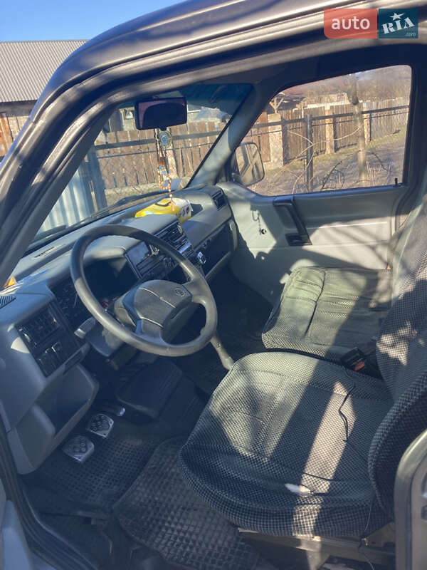 Минивэн Volkswagen Transporter 1994 в Рава-Русской