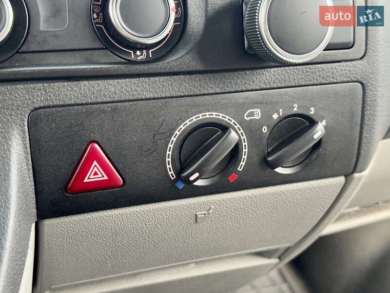 Микроавтобус грузовой (до 3,5т) Volkswagen Transporter 2014 в Харькове