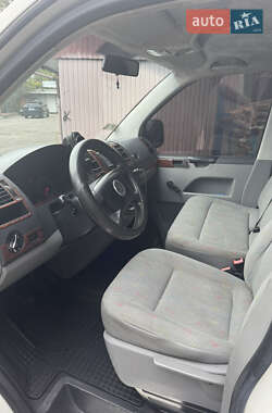 Минивэн Volkswagen Transporter 2005 в 