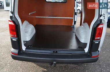 Грузовой фургон Volkswagen Transporter 2018 в 