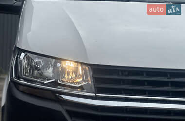 Грузовой фургон Volkswagen Transporter 2023 в 