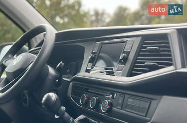 Грузовой фургон Volkswagen Transporter 2023 в 