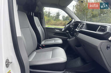 Грузовой фургон Volkswagen Transporter 2023 в 