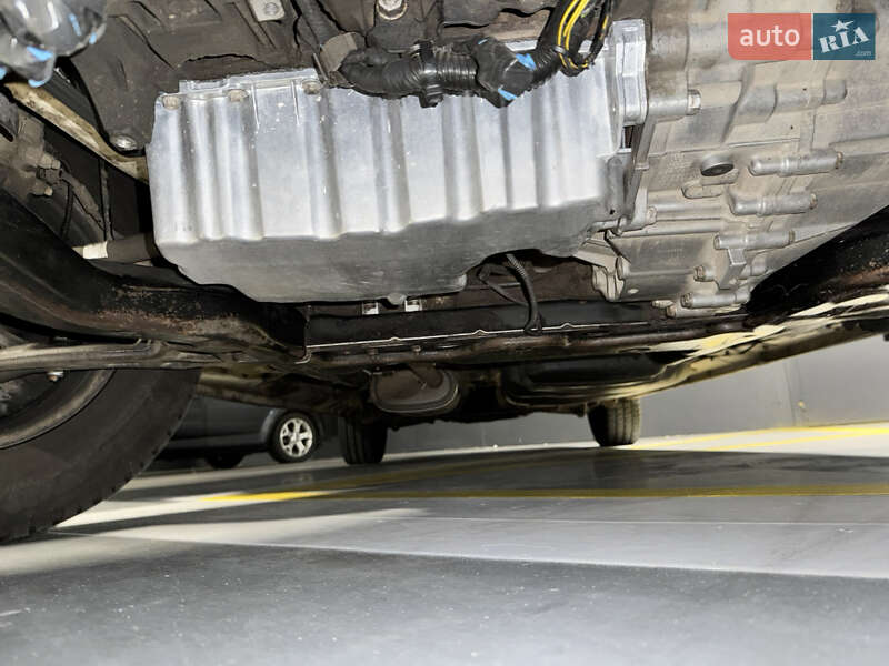 Грузовой фургон Volkswagen Transporter 2012 в Киеве