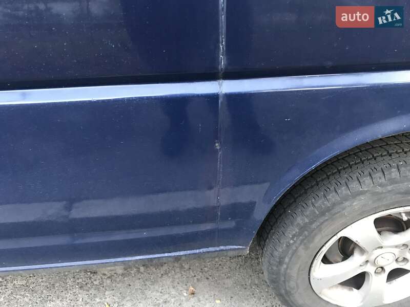 Минивэн Volkswagen Transporter 2002 в Киеве