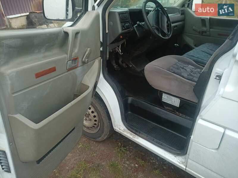 Мінівен Volkswagen Transporter 1997 в Прилуках фото 7 Мінівен Volkswagen Transporter 1997 в Прилуках