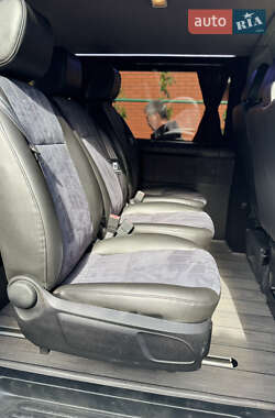 Минивэн Volkswagen Transporter 2017 в 