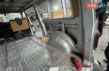 Минивэн Volkswagen Transporter 2017 в 
