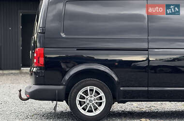 Грузовой фургон Volkswagen Transporter 2019 в 