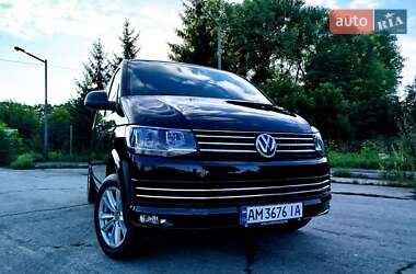 Минивэн Volkswagen Transporter 2019 в 
