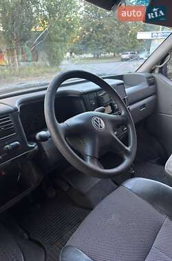 Грузовой фургон Volkswagen Transporter 1997 в 
