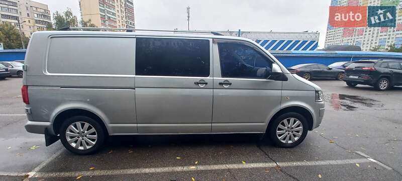 Минивэн Volkswagen Transporter 2009 в Броварах