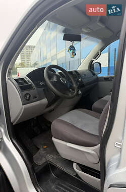 Минивэн Volkswagen Transporter 2006 в 