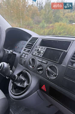 Минивэн Volkswagen Transporter 2006 в 