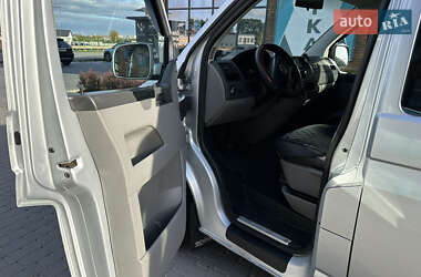 Минивэн Volkswagen Transporter 2006 в 