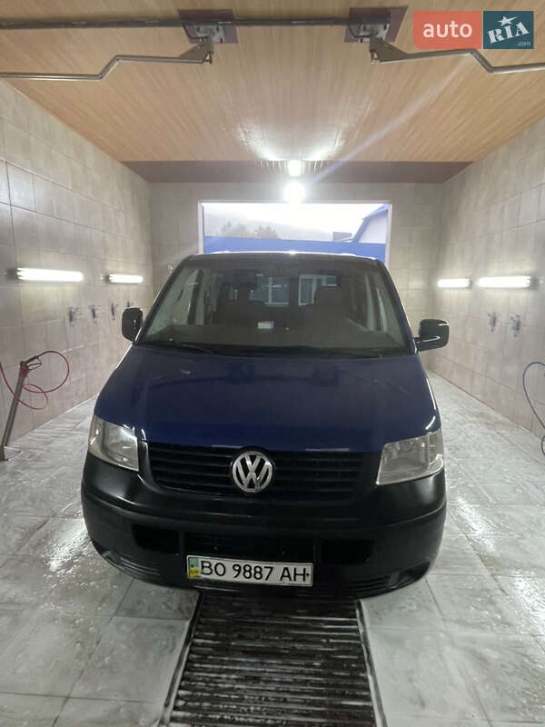Минивэн Volkswagen Transporter 2005 в Кременце