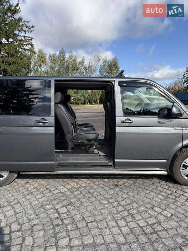Минивэн Volkswagen Transporter 2016 в Староконстантинове