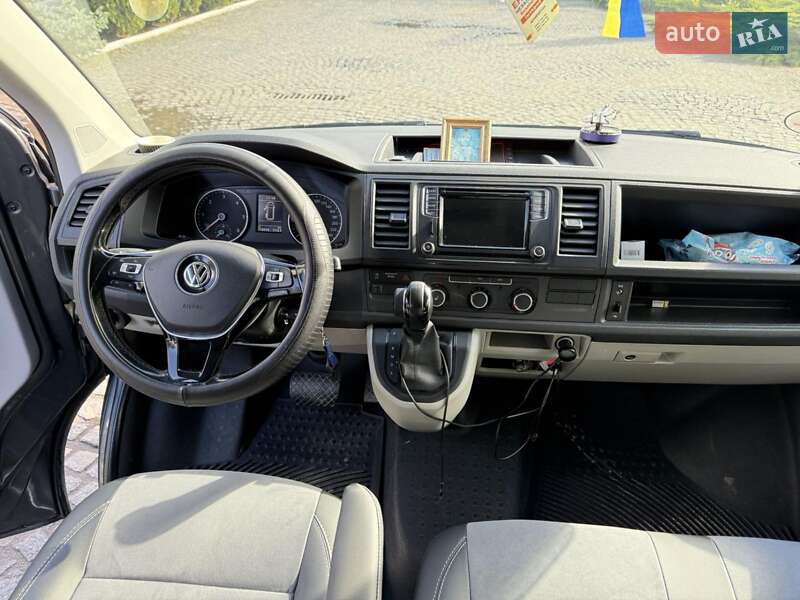 Минивэн Volkswagen Transporter 2016 в Староконстантинове
