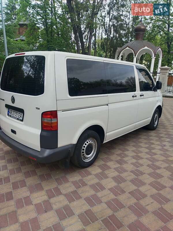 Минивэн Volkswagen Transporter 2008 в Киеве