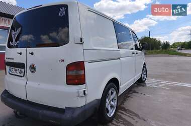 Минивэн Volkswagen Transporter 2004 в 