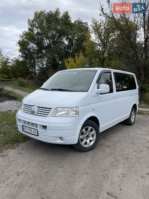 Минивэн Volkswagen Transporter 2008 в 