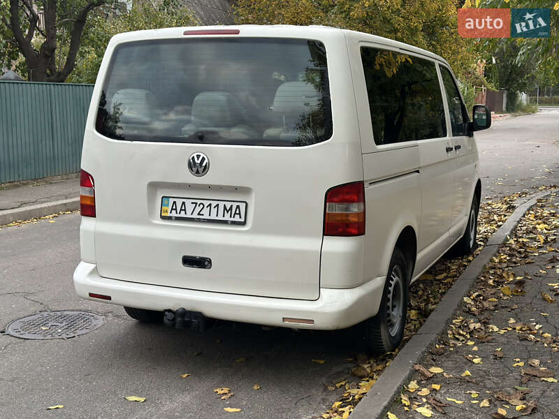 Минивэн Volkswagen Transporter 2008 в Киеве