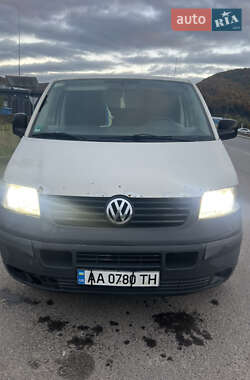 Грузовой фургон Volkswagen Transporter 2008 в  фото 2 Грузовой фургон Volkswagen Transporter 2008 в
