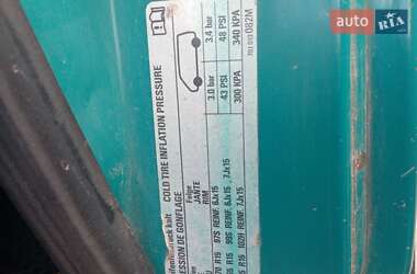 Грузовой фургон Volkswagen Transporter 1996 в 