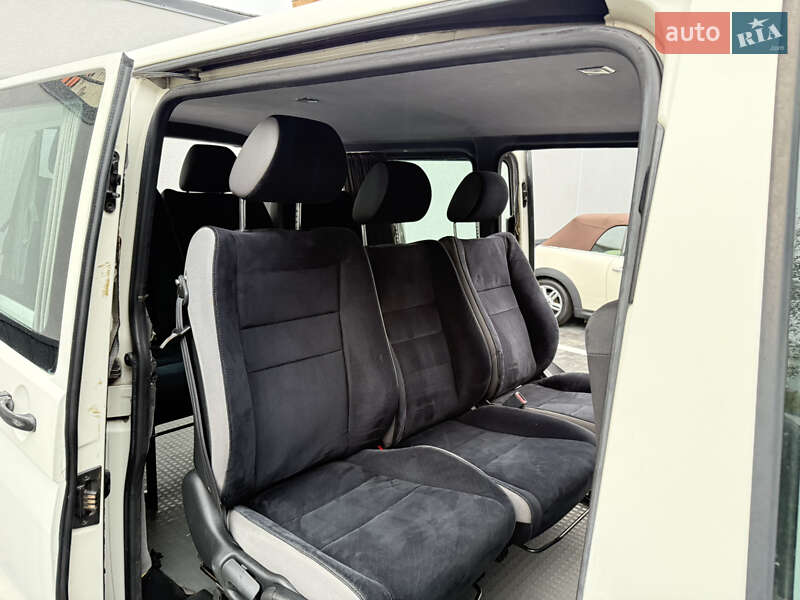 Мінівен Volkswagen Transporter 2008 в Рівному