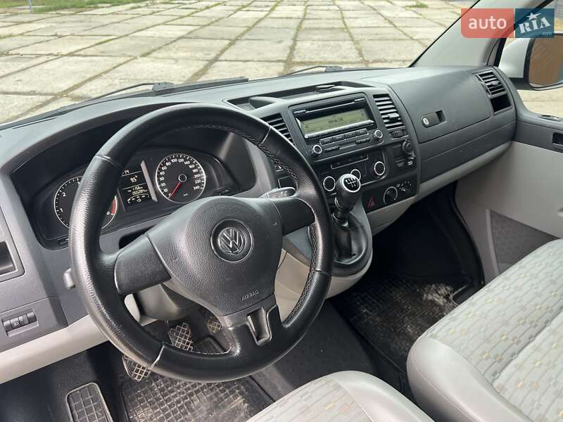 Минивэн Volkswagen Transporter 2010 в Харькове фото 10 Минивэн Volkswagen Transporter 2010 в Харькове