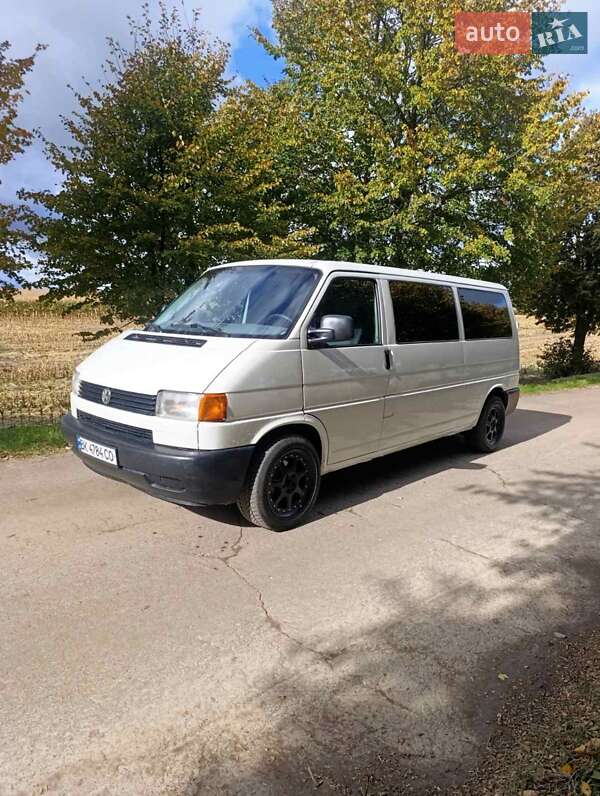 Мінівен Volkswagen Transporter 2002 в Рівному