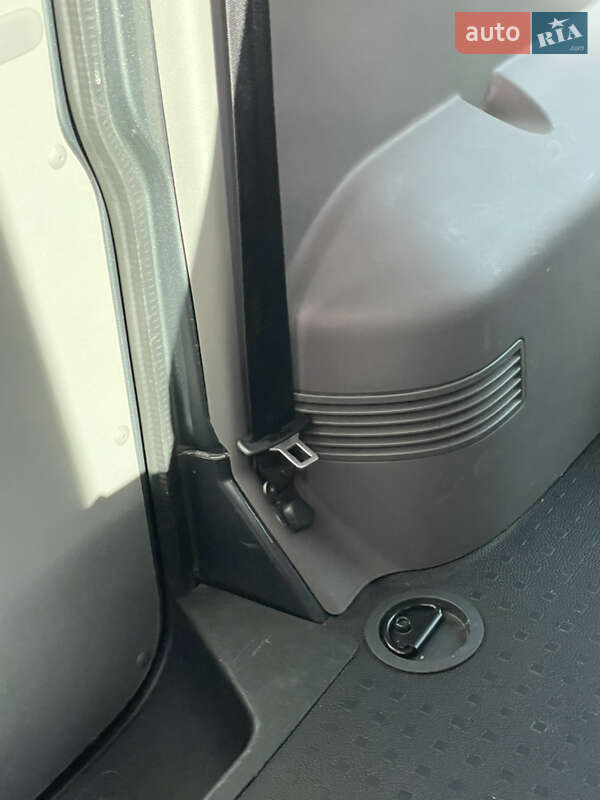 Минивэн Volkswagen Transporter 2020 в Виннице фото 64 Минивэн Volkswagen Transporter 2020 в Виннице