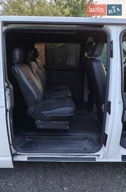 Грузовой фургон Volkswagen Transporter 2013 в 