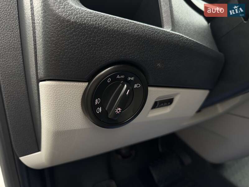 Минивэн Volkswagen Transporter 2018 в Мукачево
