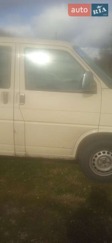 Минивэн Volkswagen Transporter 2002 в Киеве
