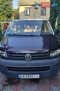 Грузовой фургон Volkswagen Transporter 2011 в Киеве